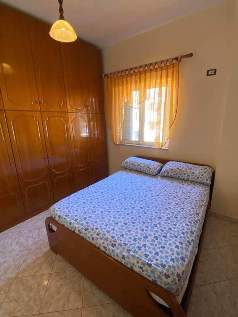 Koli Apartaments Sarandë Exteriör bild